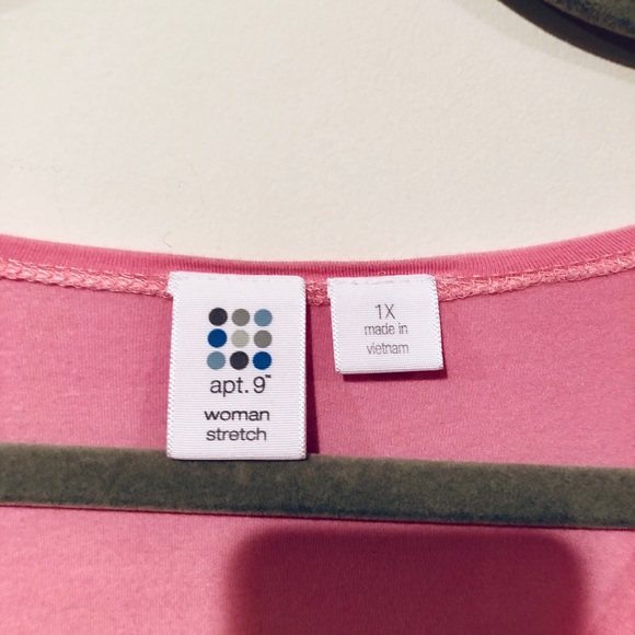 Cotton Candy 🍭 Pink Top - Picture 3 of 5